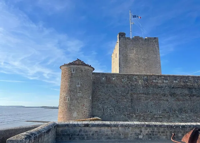 Appt FOURAS Centre Ville 50m de la Mer